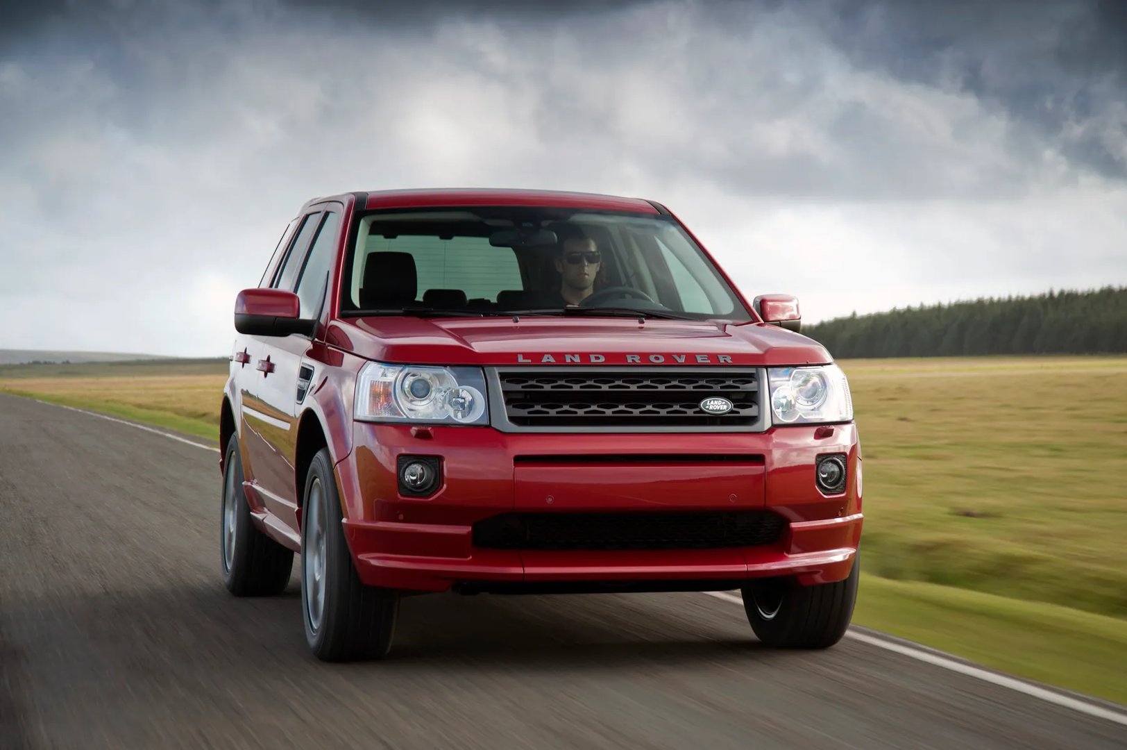 Land Rover_Freelander_2_generation_restyling__SUV_5-doors__2.jpg