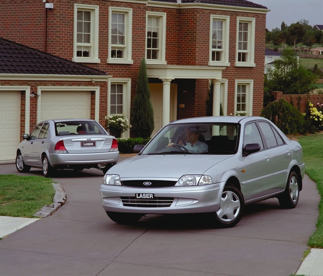 Ford_Laser_4_generation__Sedan__1.jpg