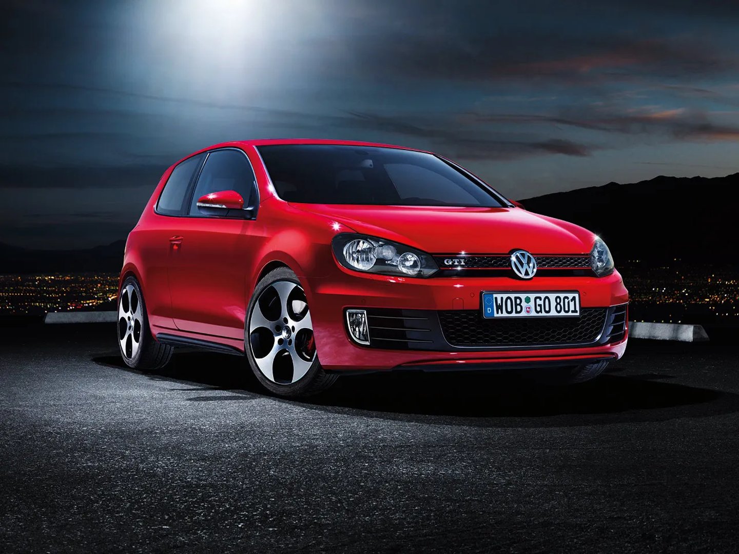 Volkswagen_Golf_GTI_6_generation__Hatchback_3-door__12.jpg