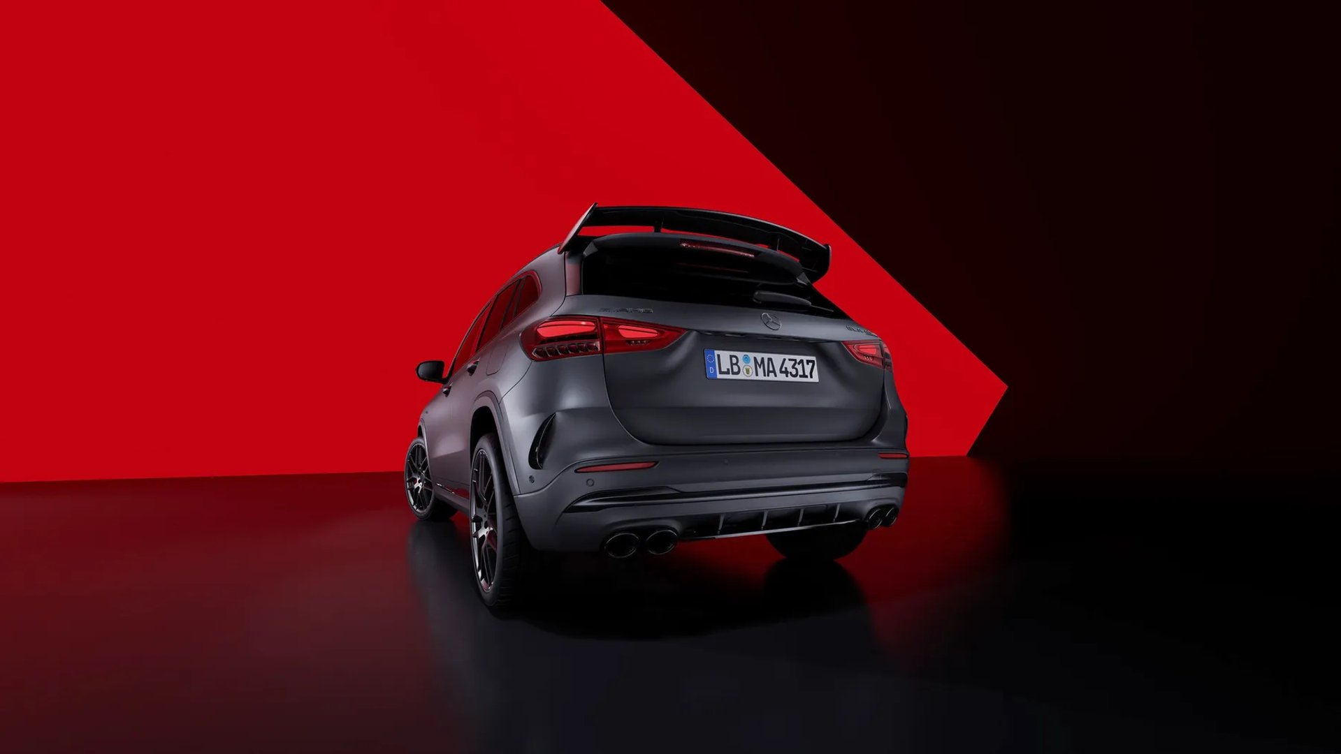 Mercedes_GLA_AMG_2_generation_restyling__SUV_5-doors__10.jpg