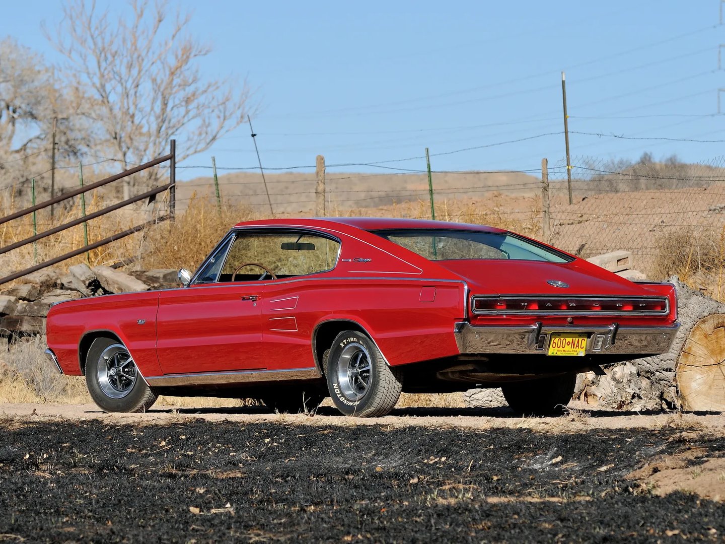 Dodge_Charger_1_generation__Fastback__1.jpg