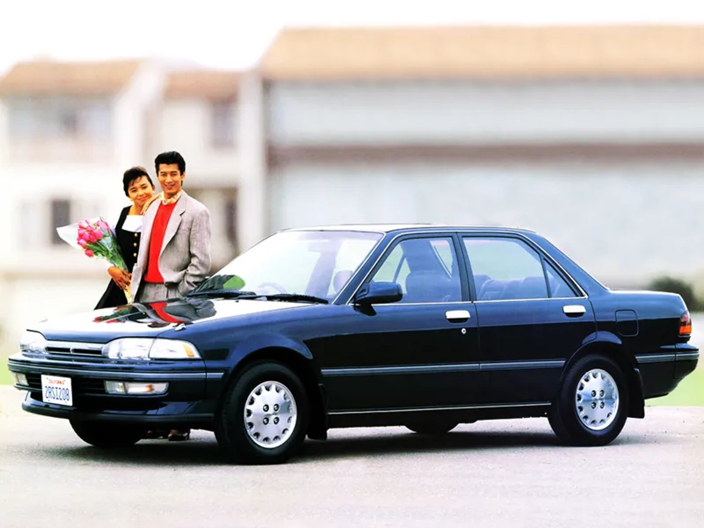 Toyota_Carina_5_generation__Sedan__1.jpg