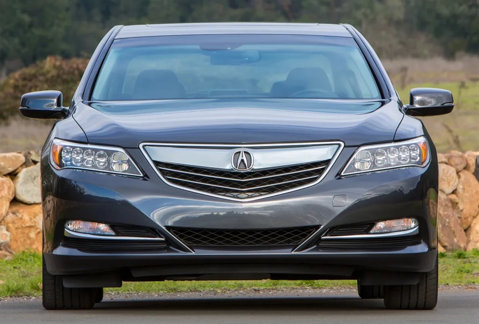 Acura_RLX_1_generation__Sedan__4.jpg