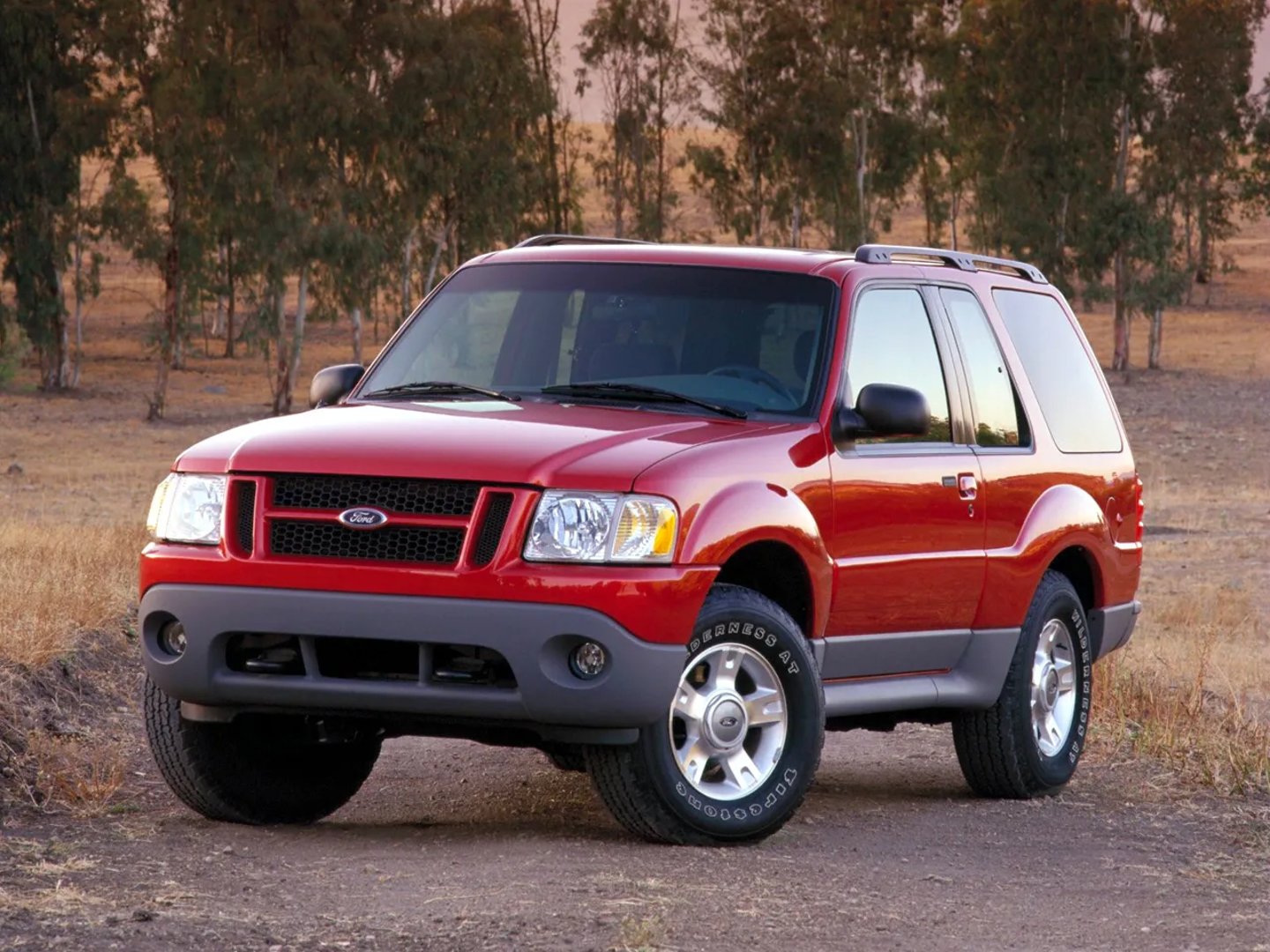 Ford_Explorer_3_generation__SUV_3-doors__2.jpg