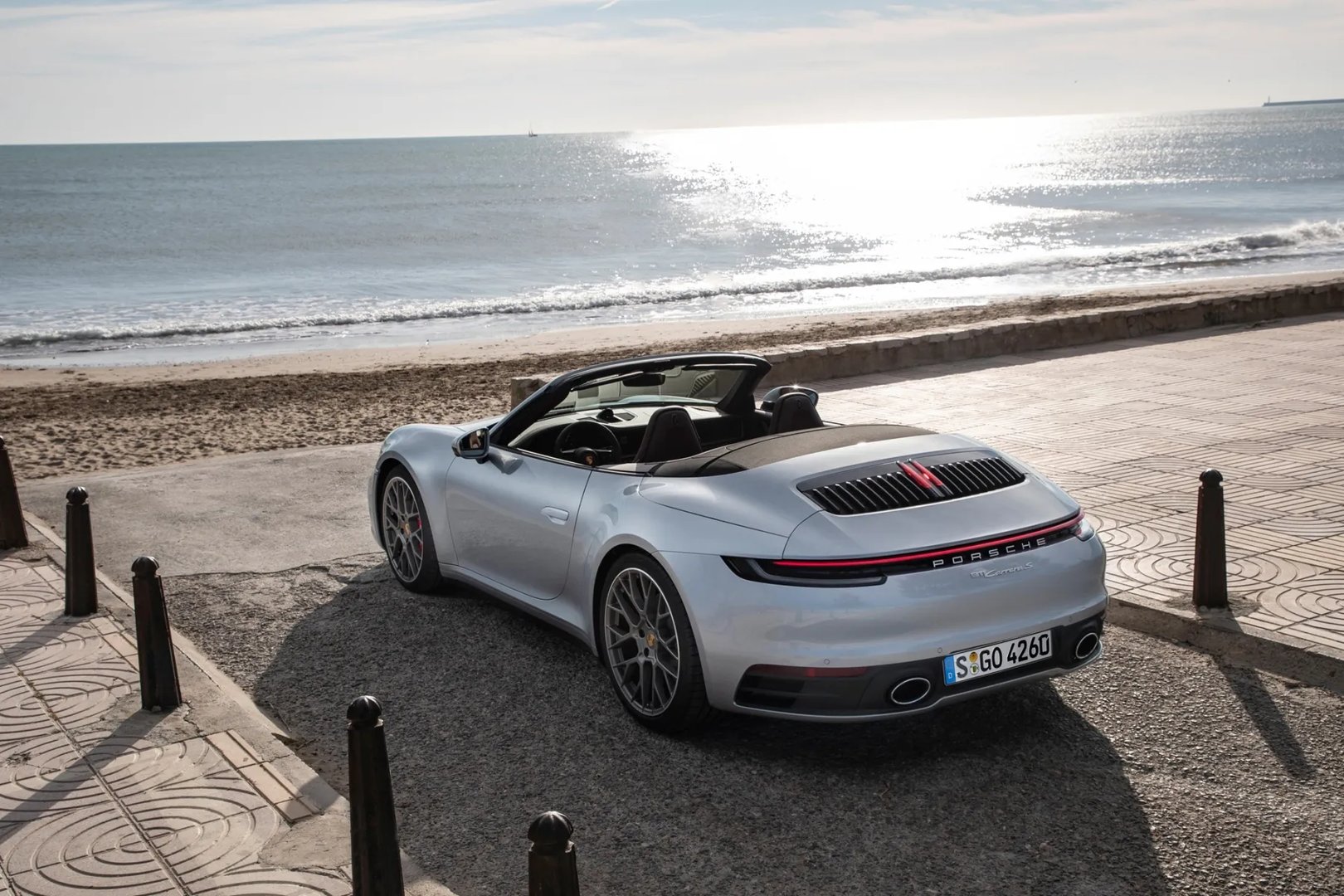 Porsche_911_8_generation__Cabrio__8.jpg