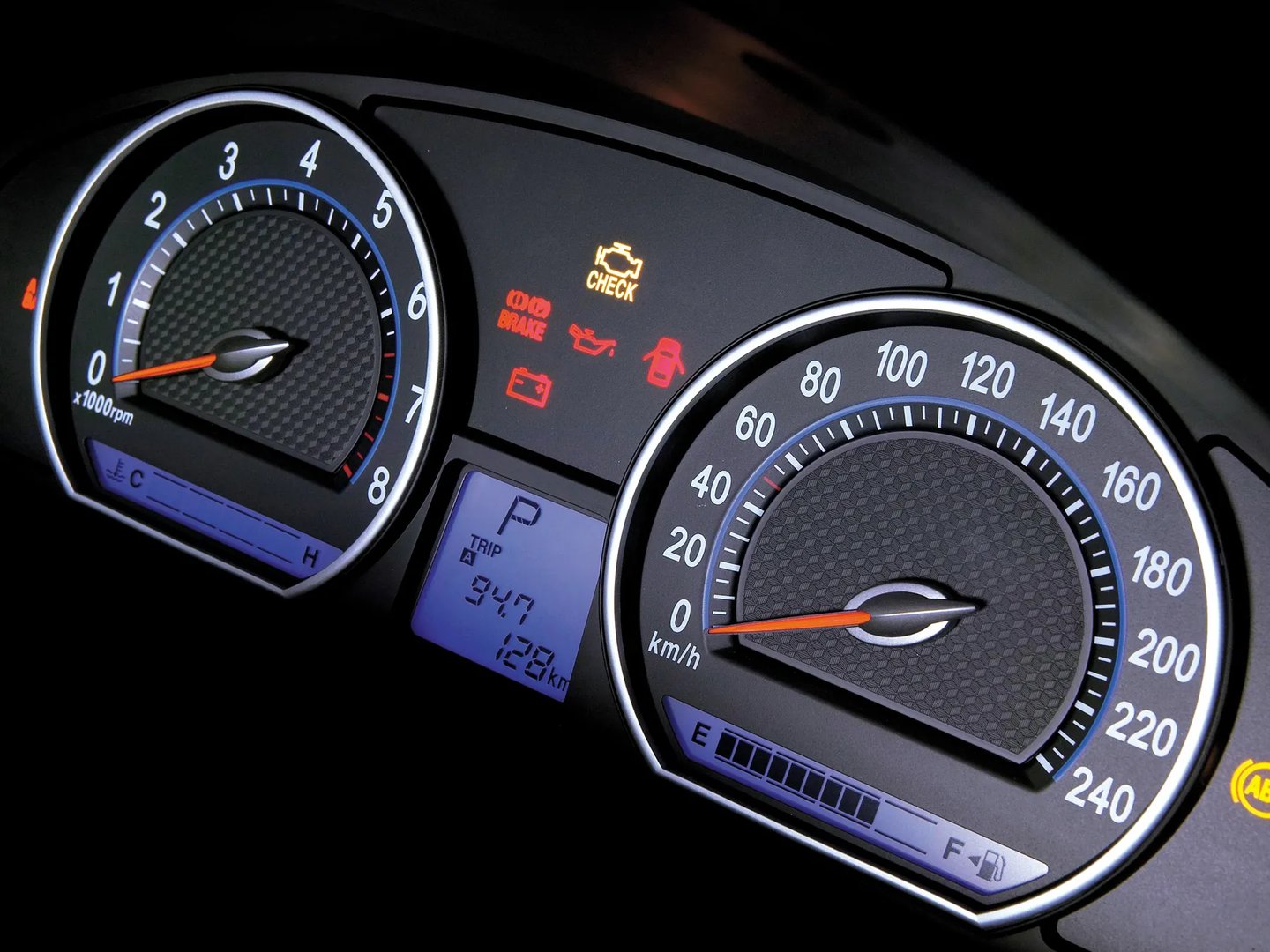 Kia_Magentis_2_generation__Sedan__13.jpg