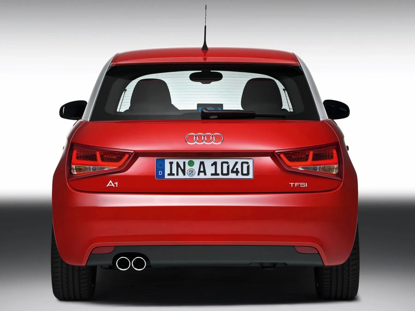 Audi_A1_1_generation__Mini_3-doors__5.jpg