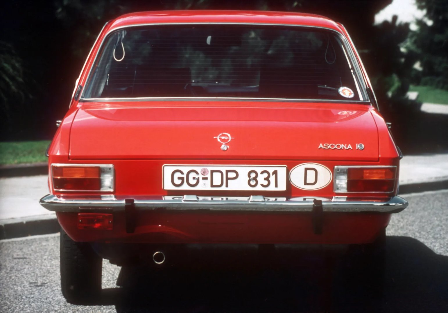 Opel_Ascona_1_generation__Sedan__5.jpg