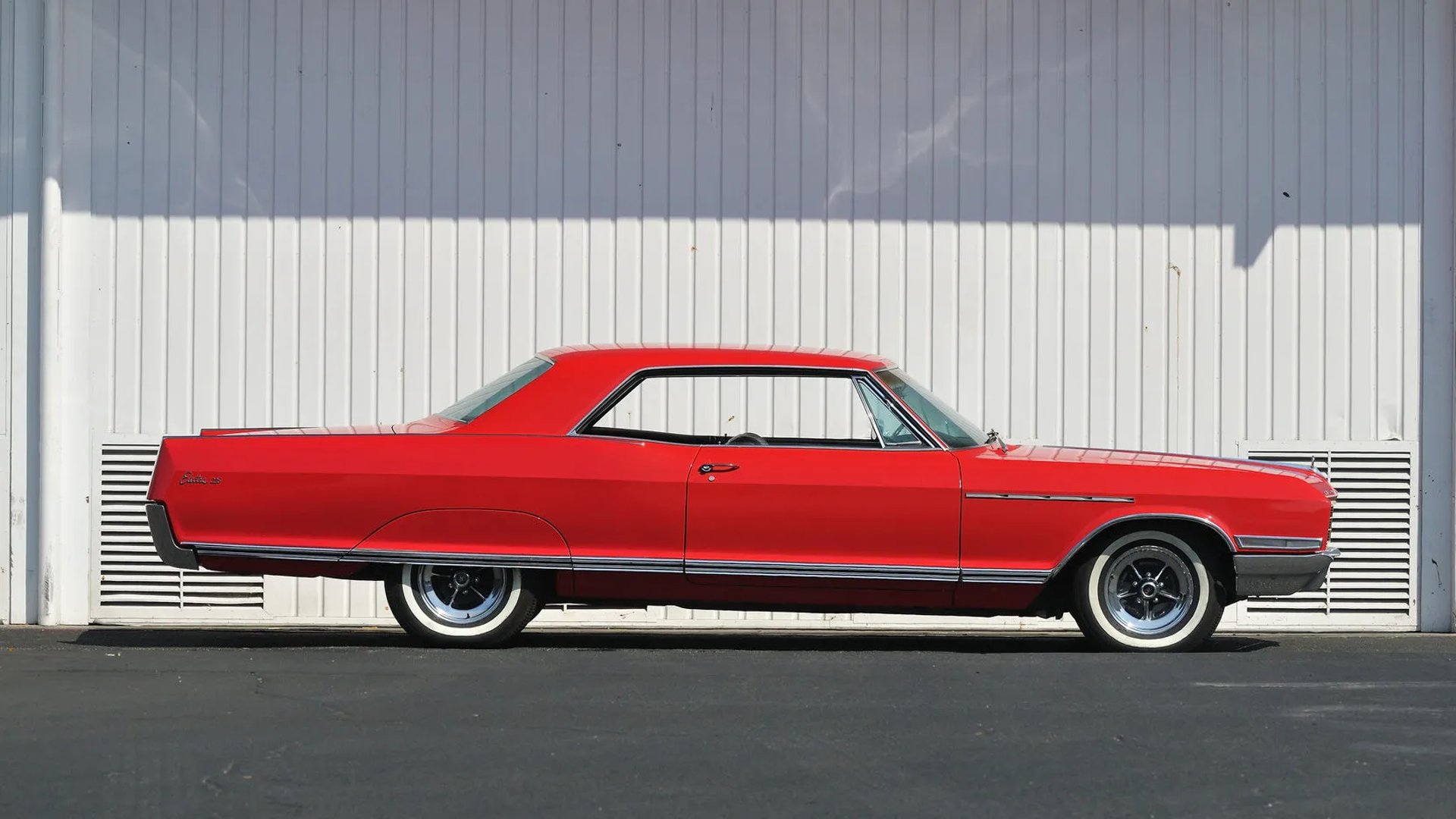 Buick_Electra_3_generation__Coupe_Hardtop__2.jpg