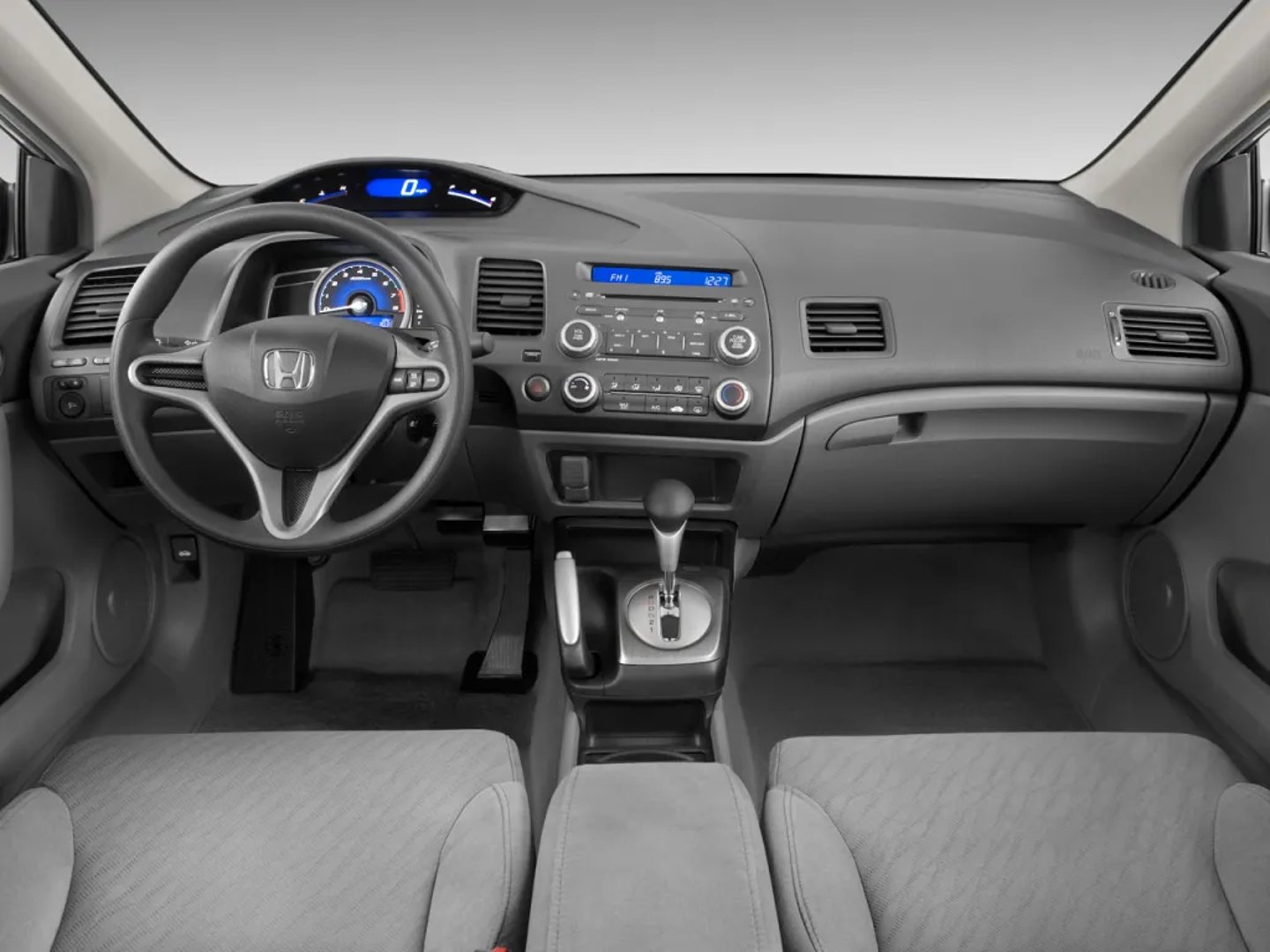 Honda_Civic_8_generation_restyling__Coupe__13.jpg
