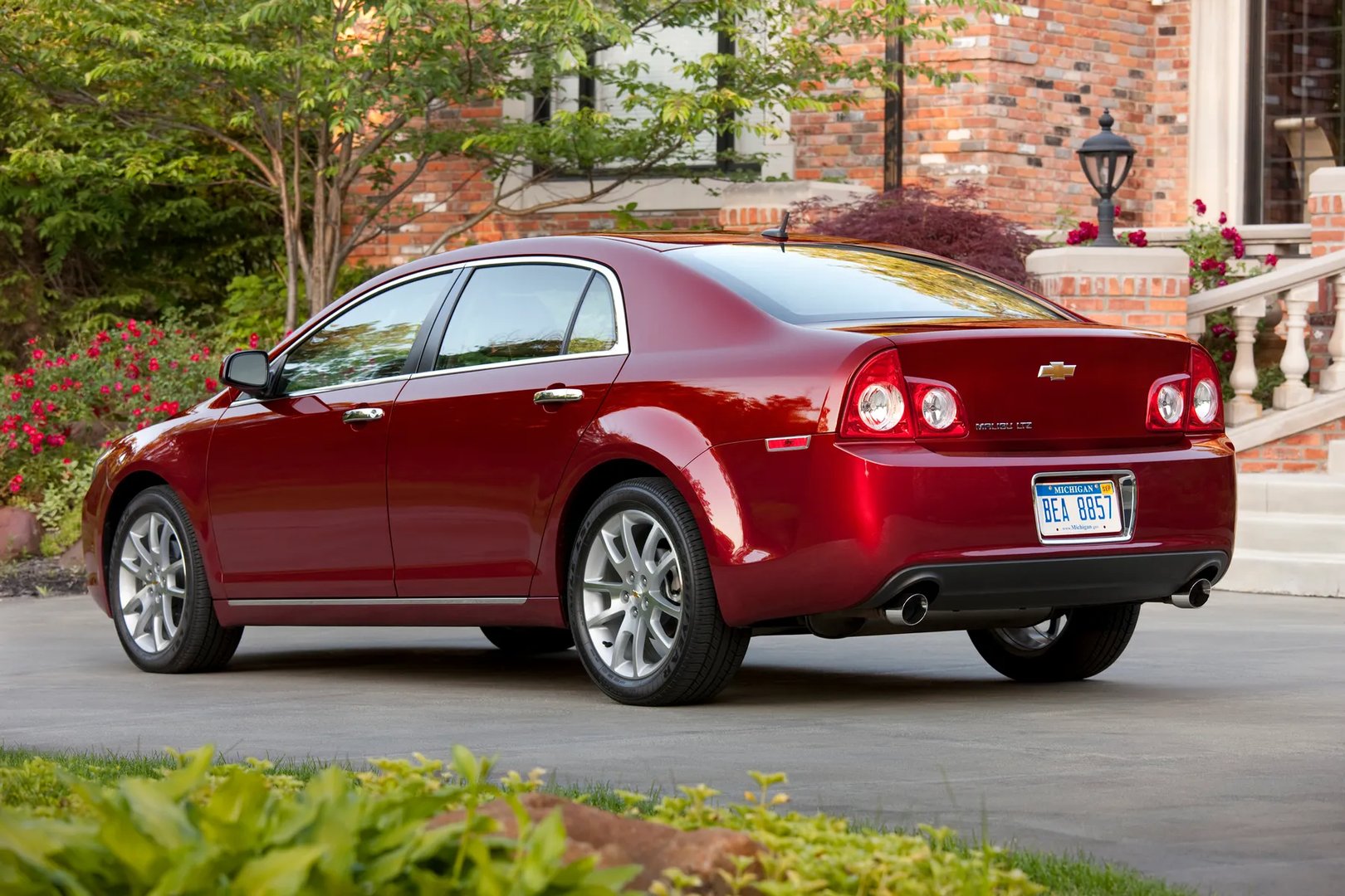 Chevrolet_Malibu_7_generation__Sedan__2.jpg