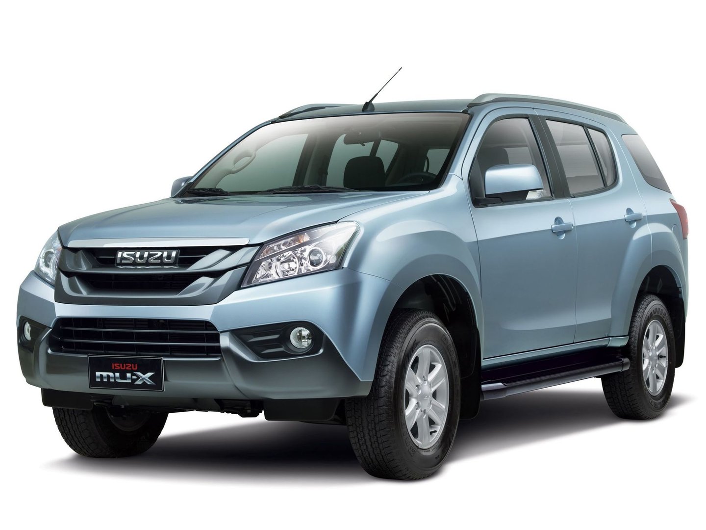 Isuzu MU-X 1 generation