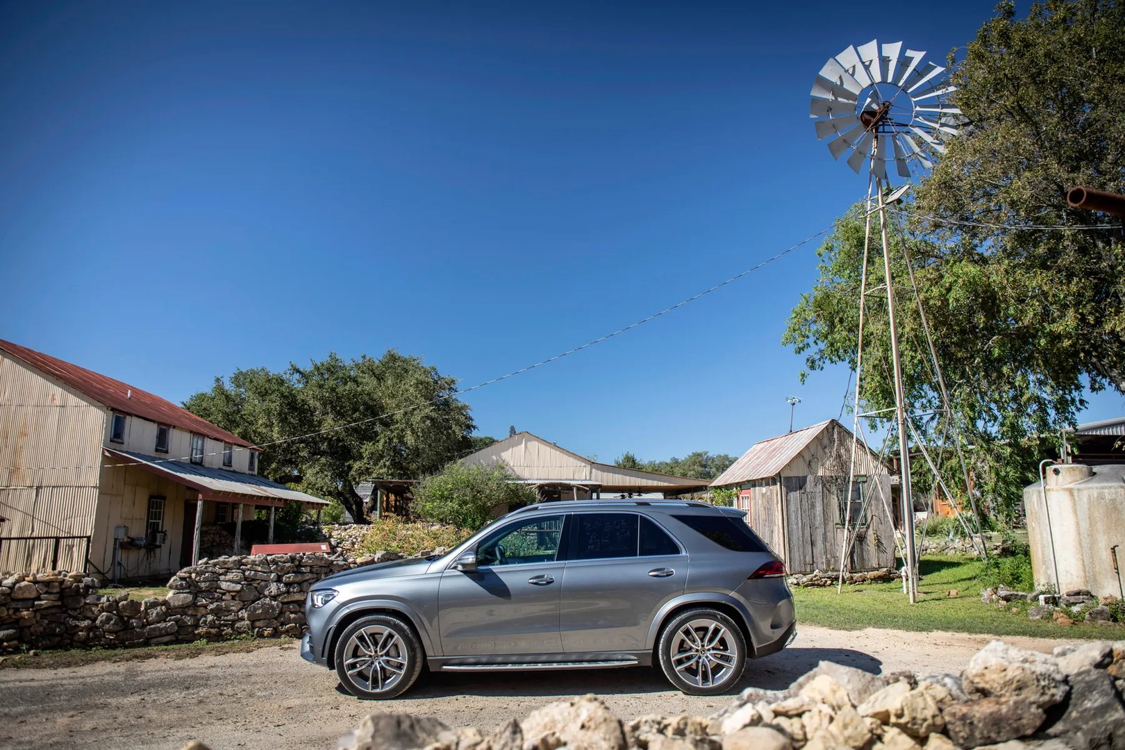 Mercedes_GLE_2_generation__SUV_5-doors__4.jpg