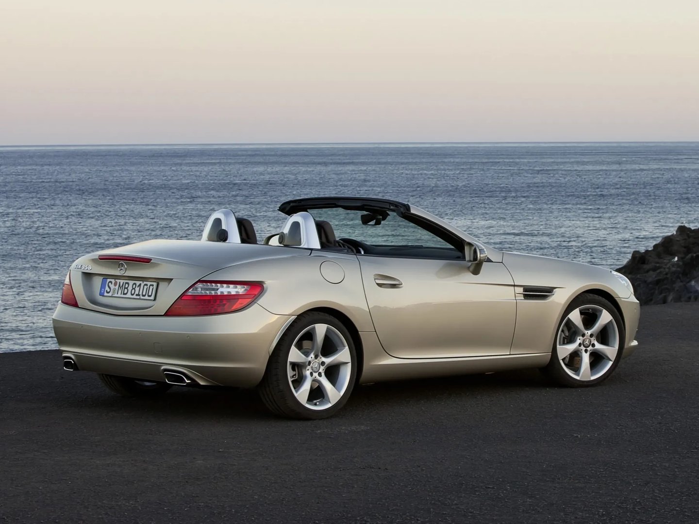 Mercedes_SLK-Class_3_generation__Roadster__2.jpg