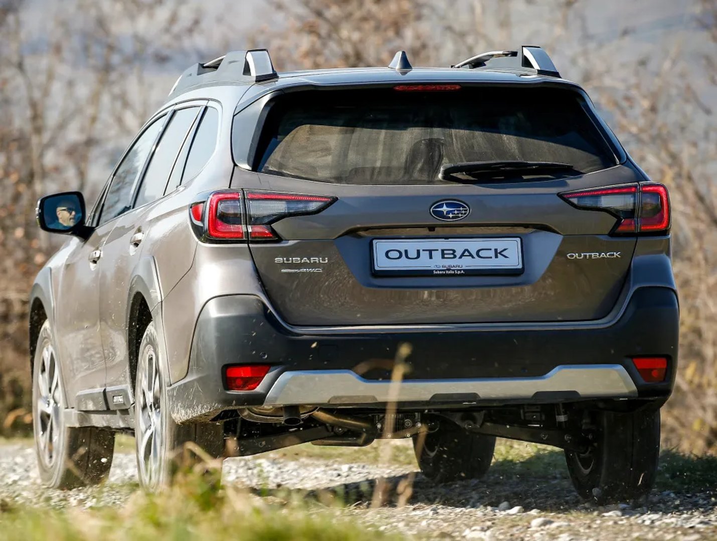 Subaru_Outback_6_generation__Estate_5-door__1.jpg