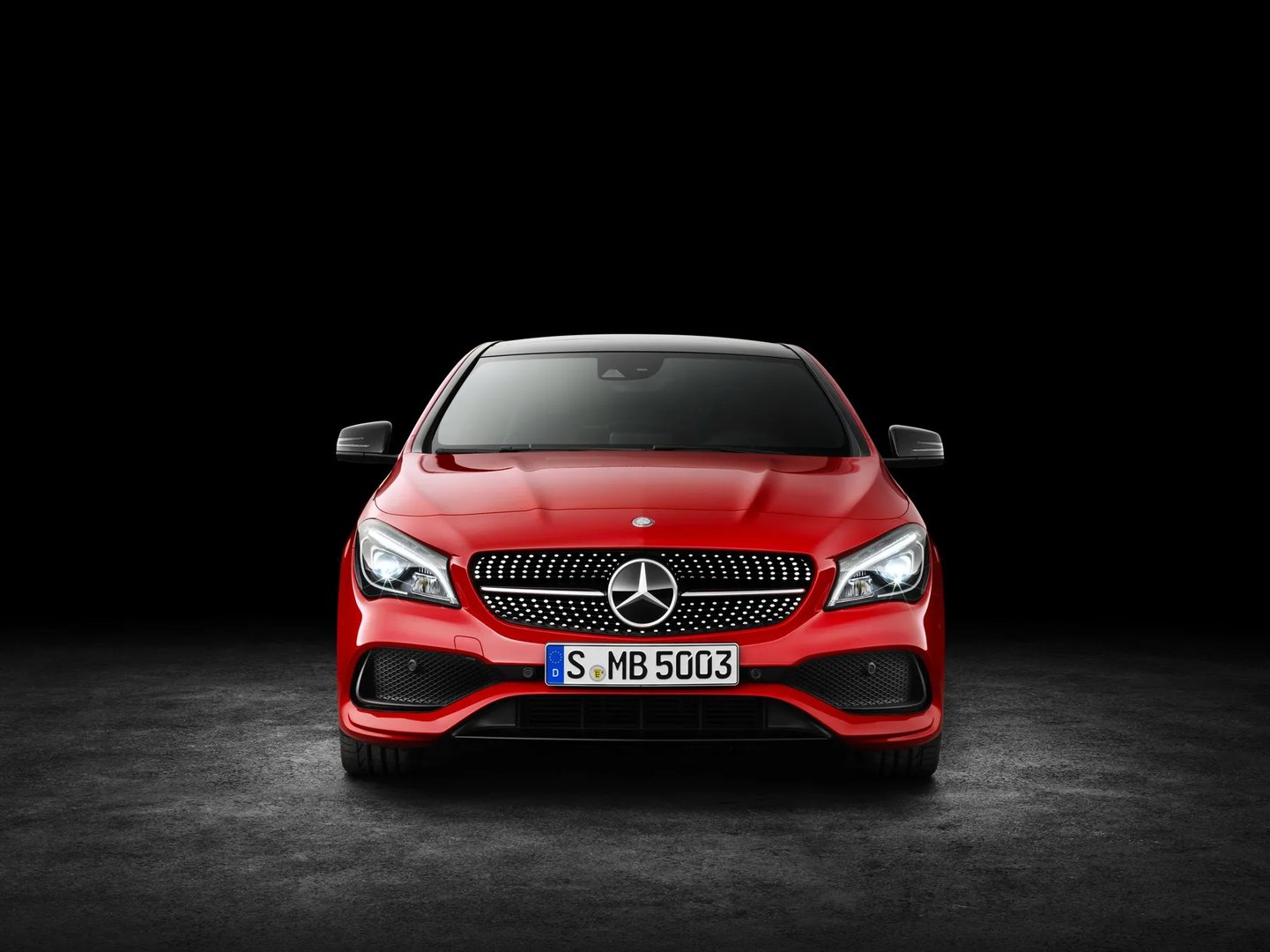 Mercedes_CLA_1_generation_restyling__Sedan__3.jpg