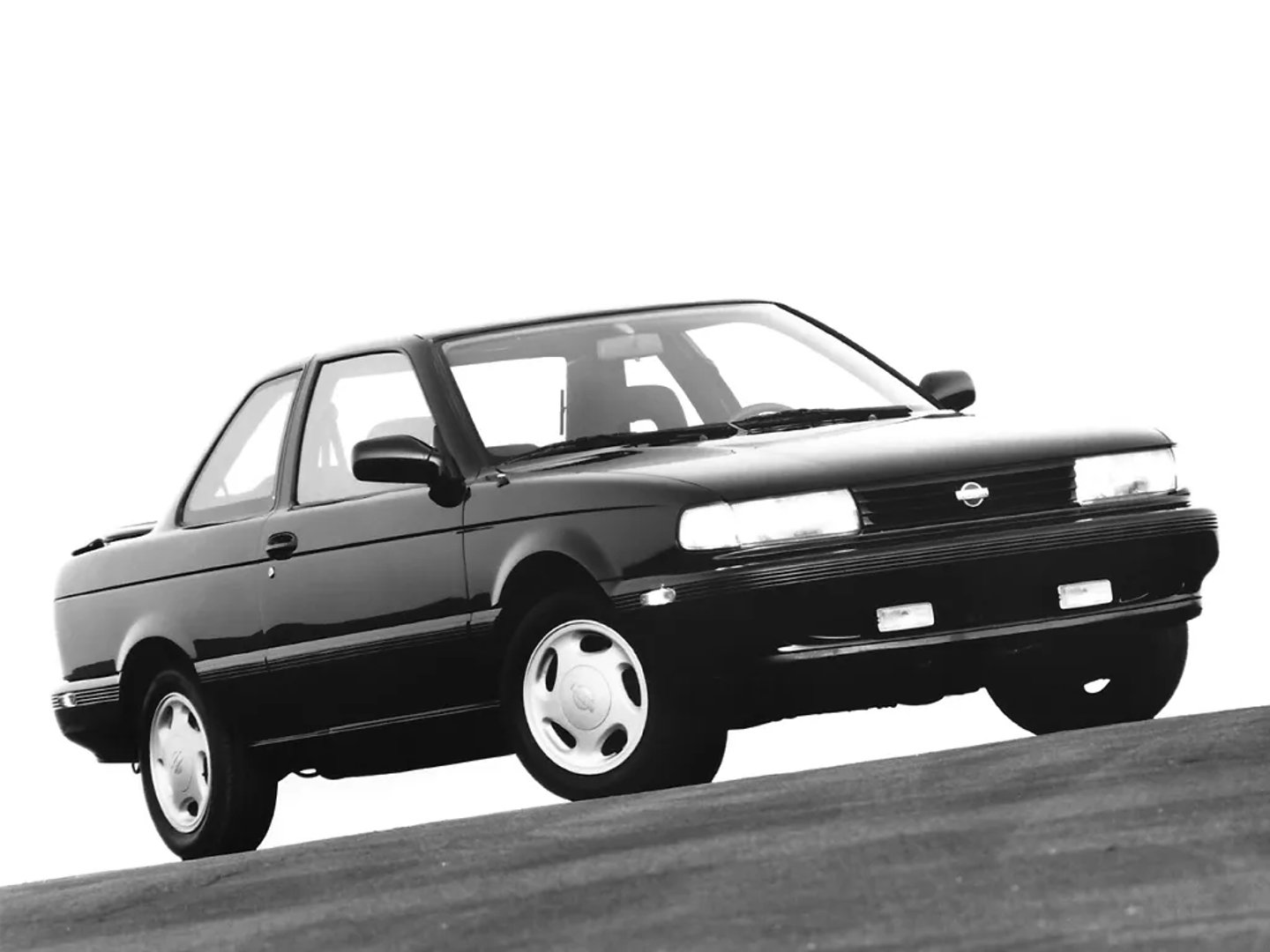 Nissan Sentra 3 generation  Coupe