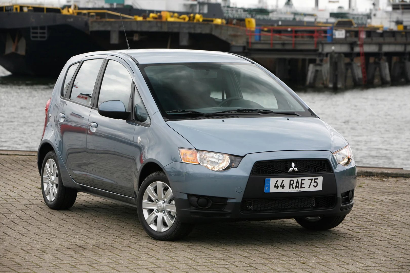 Mitsubishi Colt 6 generation, restyling  Mini 5-doors