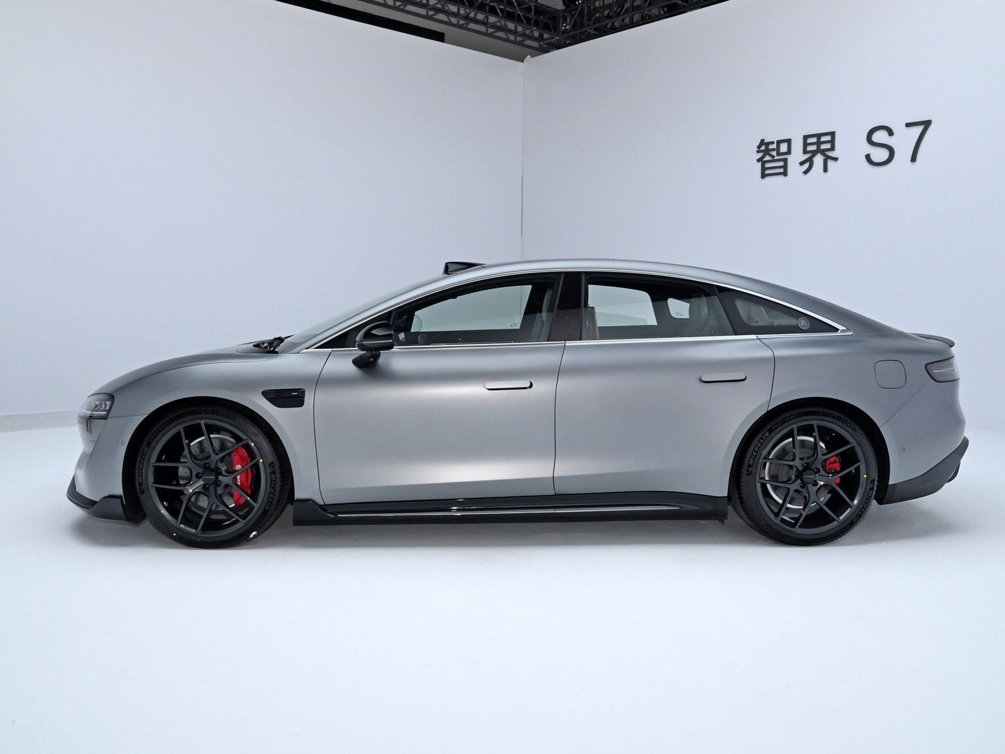 luxeed_S7_1_generation__Sedan__19.jpg