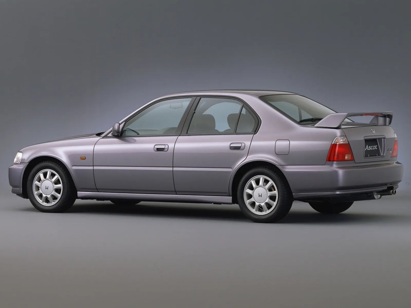 Honda_Ascot_2_generation__Sedan__4.jpg