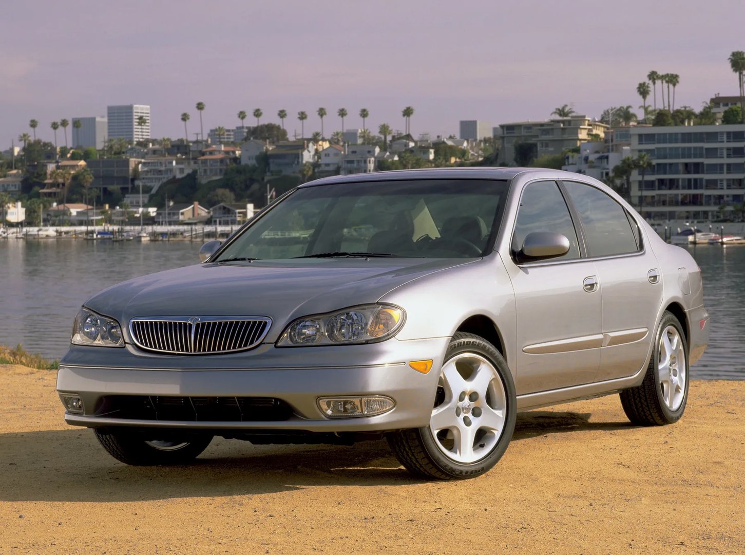 Infiniti_I_2_generation__Sedan__6.jpg
