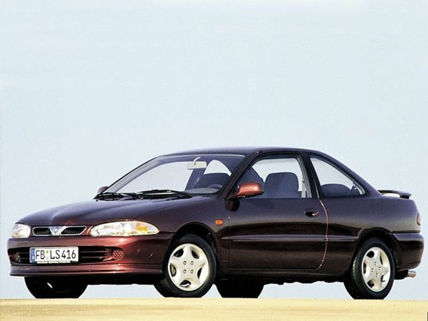 proton_Wira_1_generation__Coupe__2.jpg