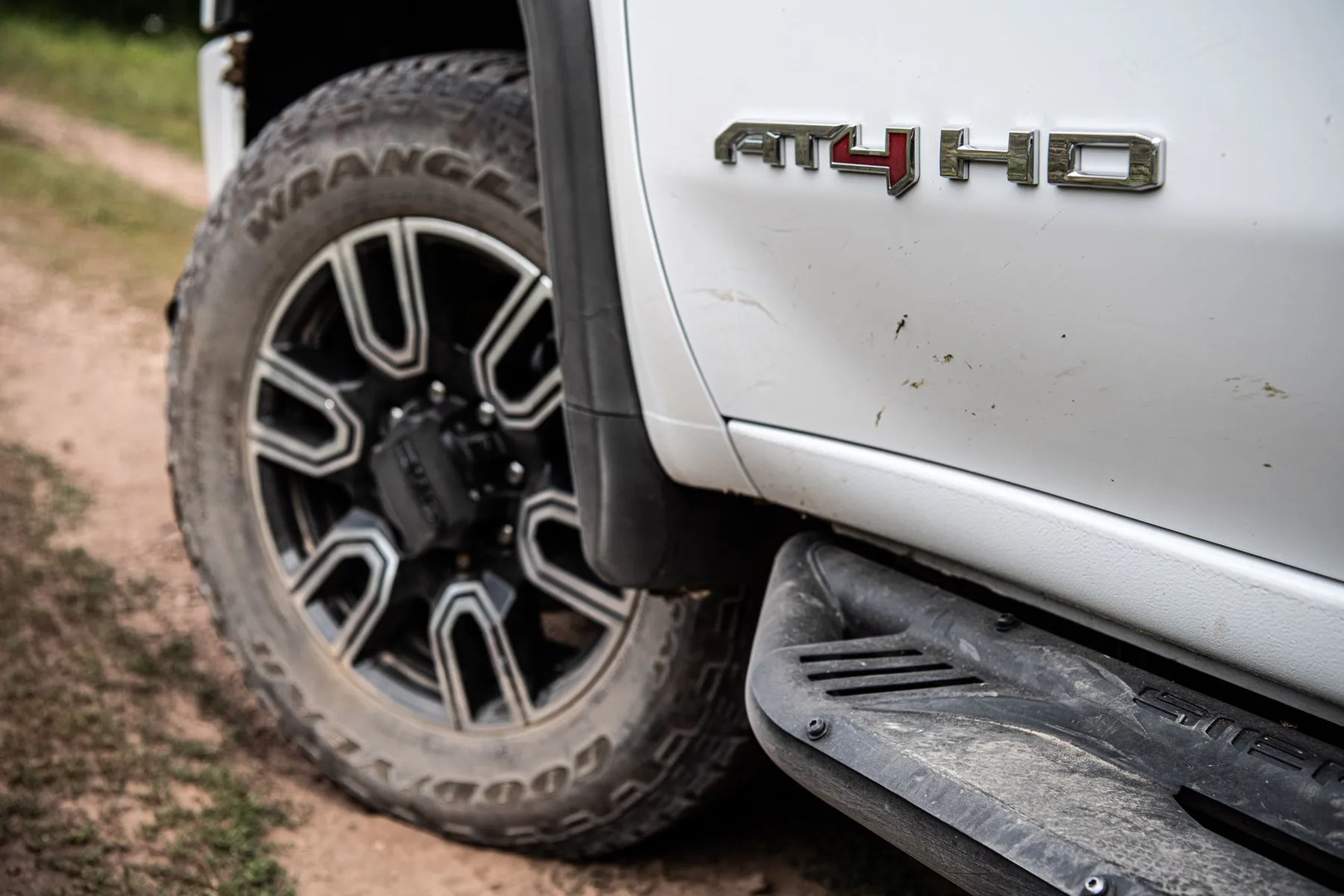 GMC_Sierra_4_generation__Pickup_double-cab__13.jpg