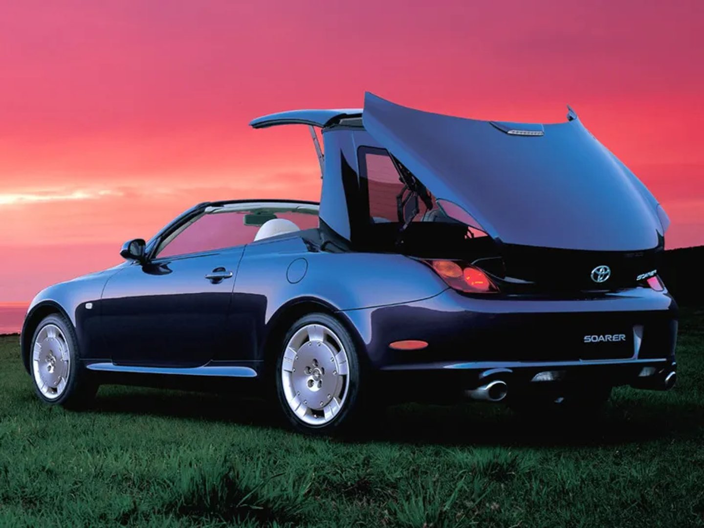Toyota_Soarer_4_generation__Cabrio__2.jpg