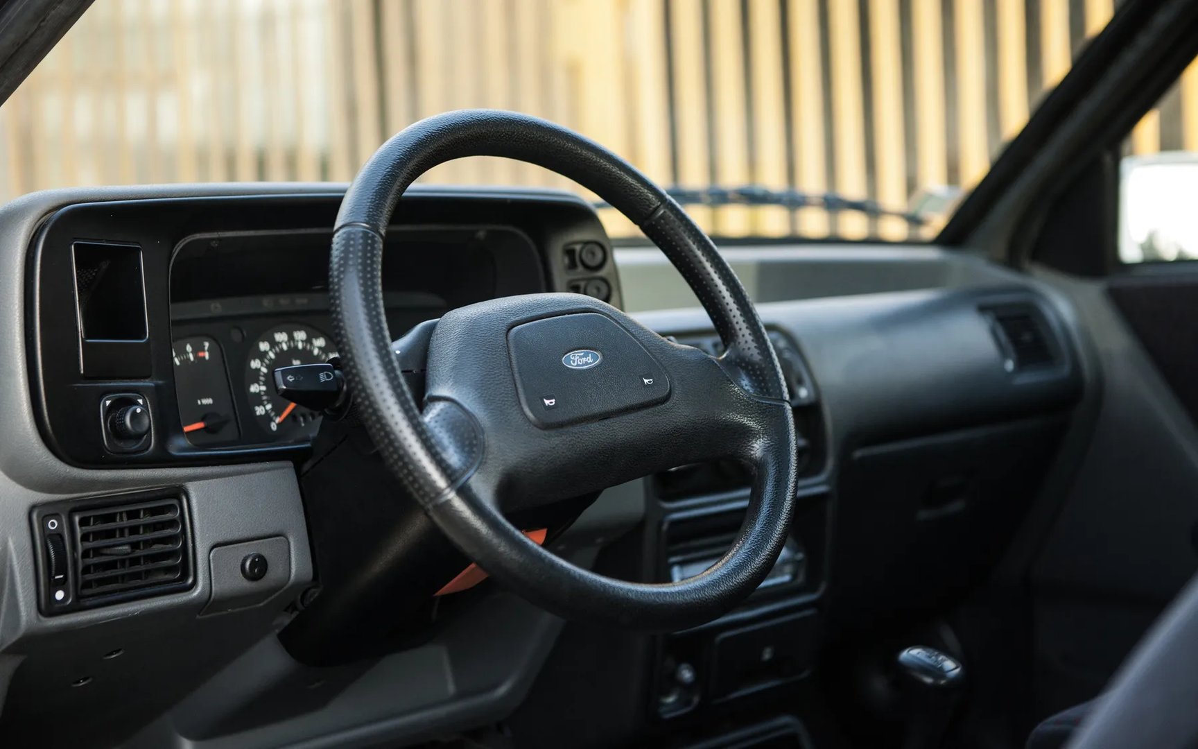 Ford_Escort_4_generation__Mini_3-doors__6.jpg
