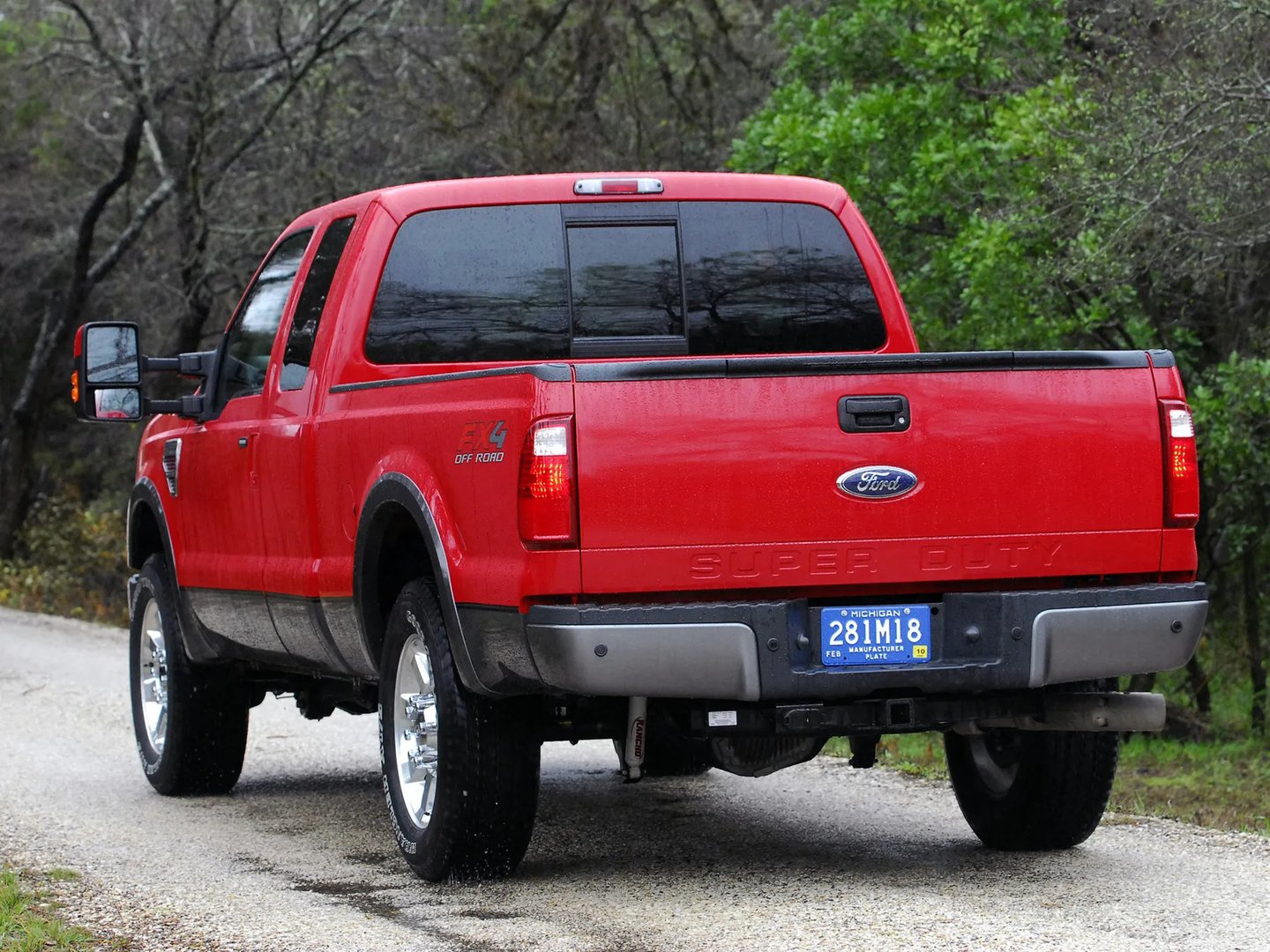 Ford_F-250_2_generation__Pickup_1.5-cab__3.jpg