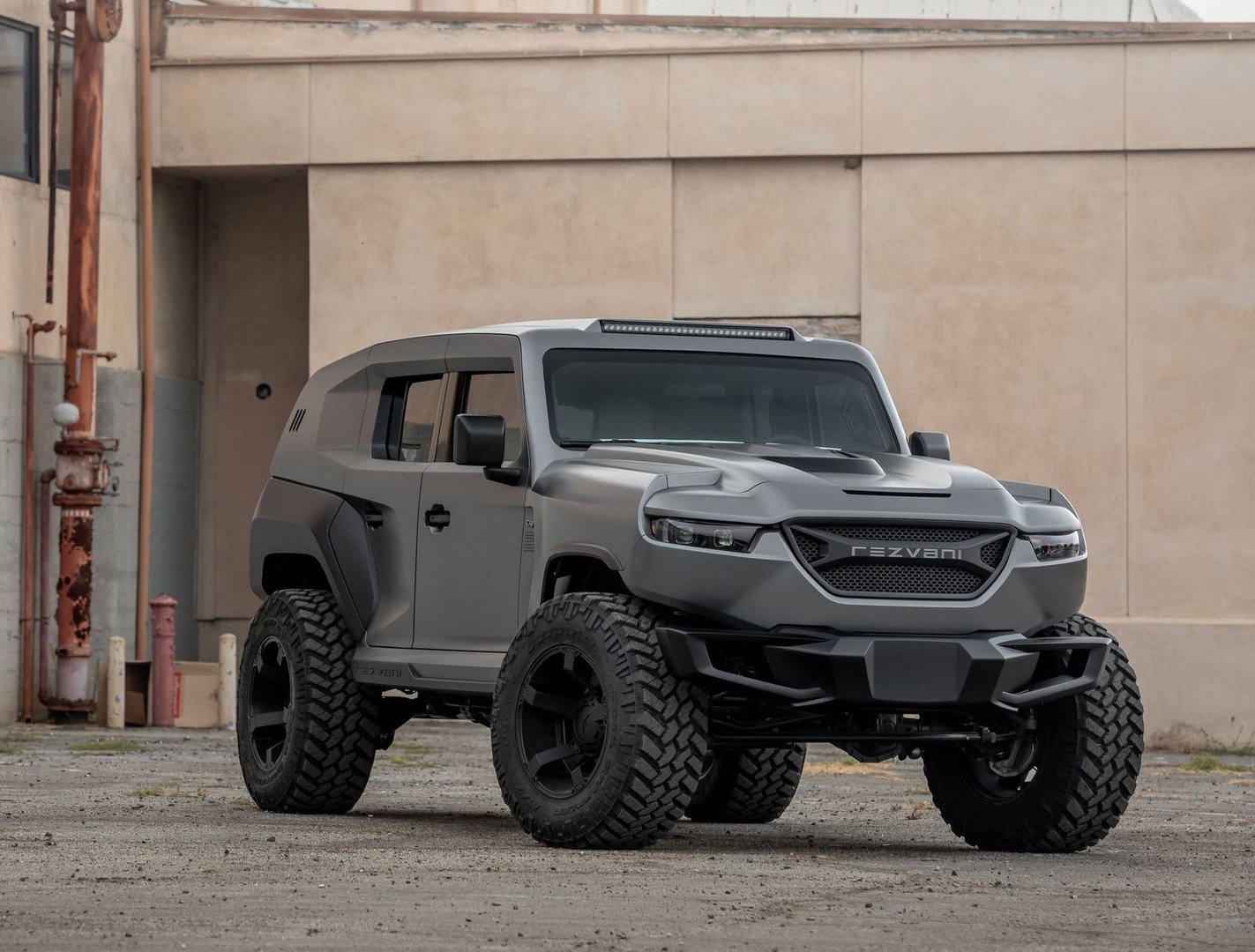 rezvani_Tank_2_generation__SUV_5-doors__22.jpg