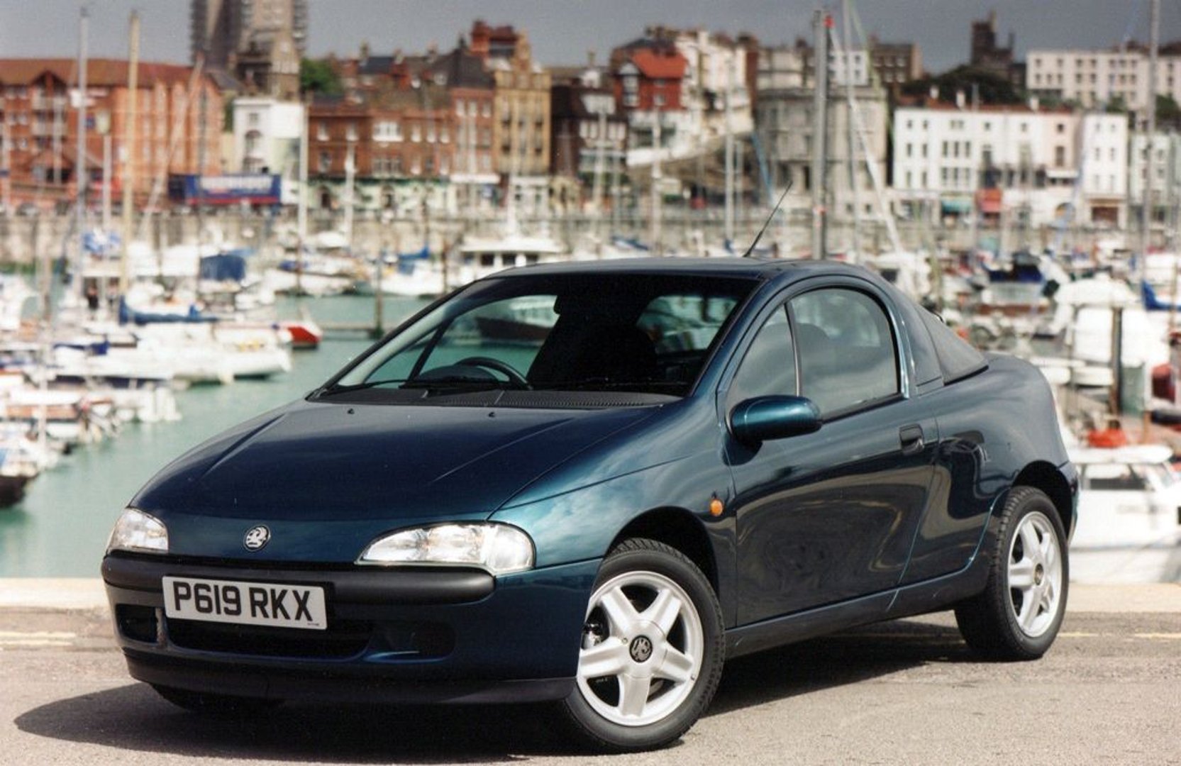 vauxhall_Tigra_1_generation__Coupe__12.jpg