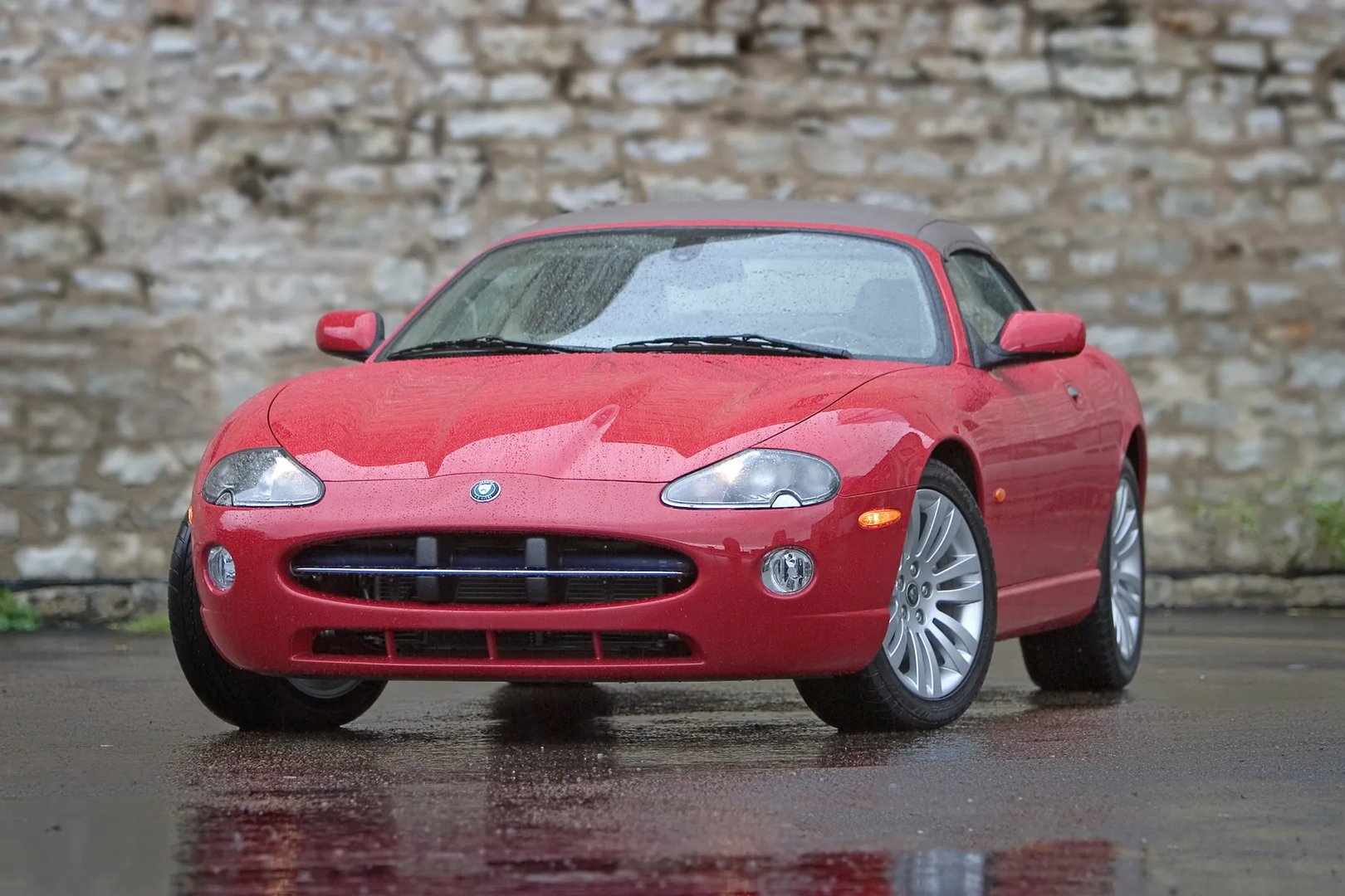 Jaguar_XK_1_generation_restyling__Cabrio__1.jpg