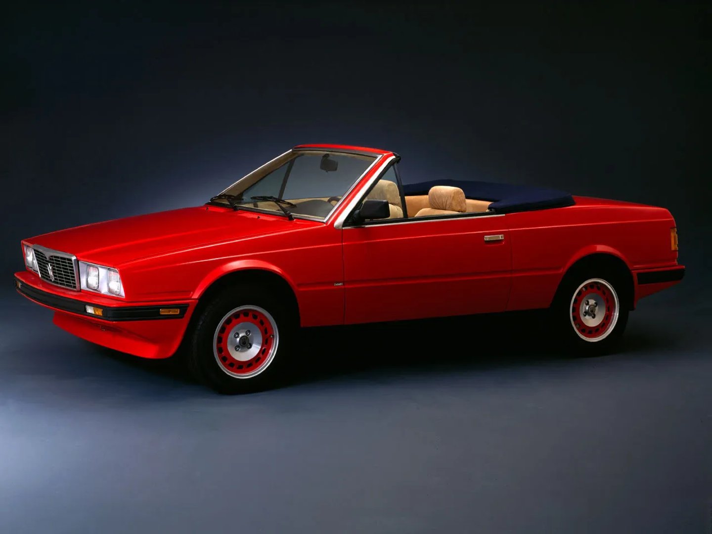 Maserati_Biturbo_1_generation__Cabrio__1.jpg