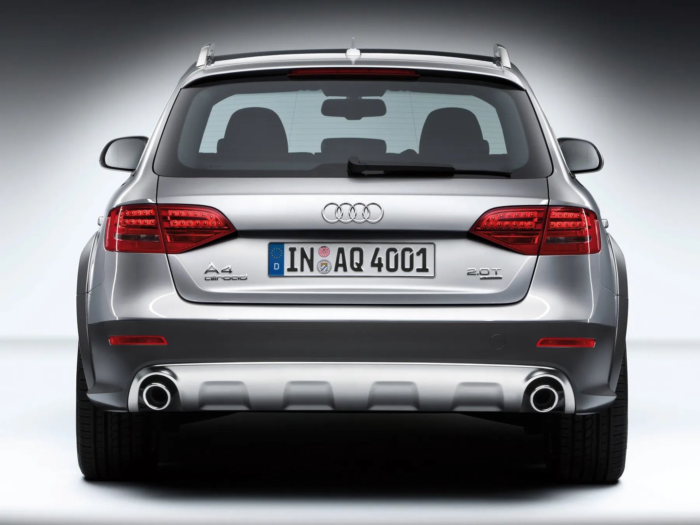 Audi_A4_allroad_1_generation__Estate_5-door__7.jpg