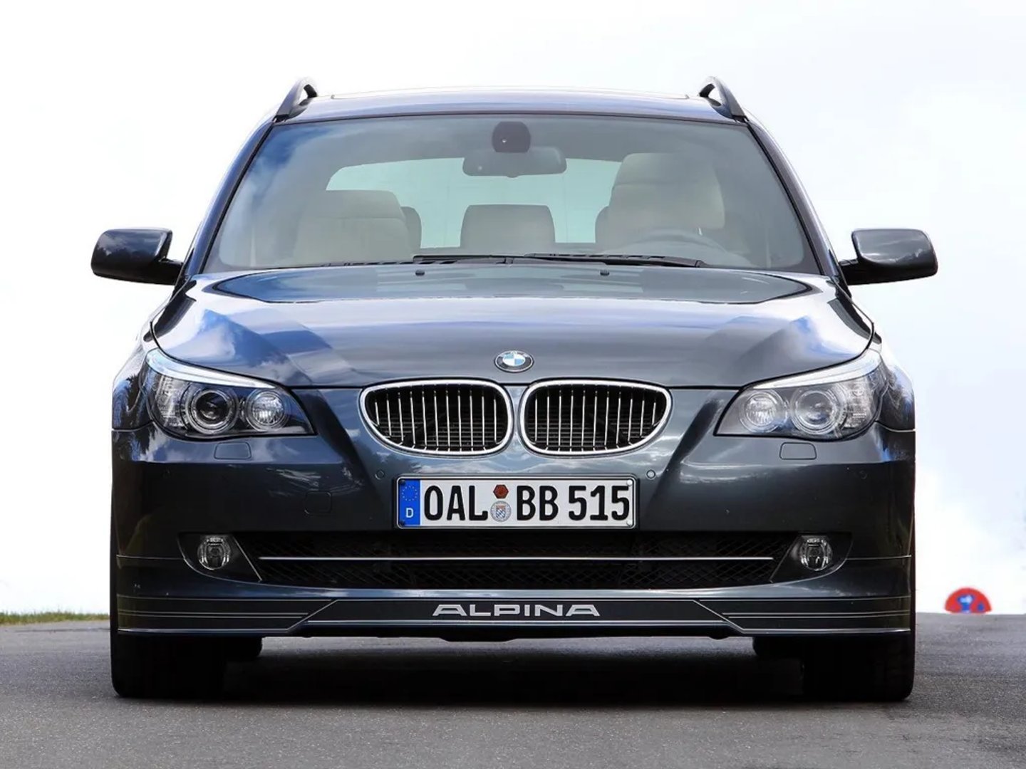 Alpina_B5_1_generation_restyling__Estate_5-door__3.jpg