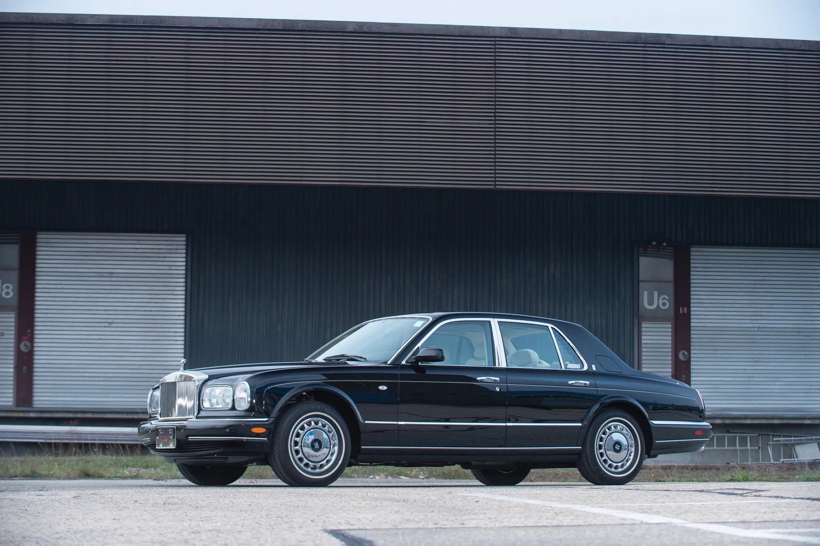 Rolls-Royce_Silver_Seraph_1_generation__Sedan__2.jpg