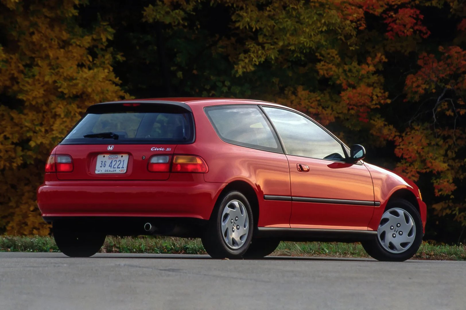 Honda_Civic_(USA)_5_generation__Mini_3-doors__1.jpg