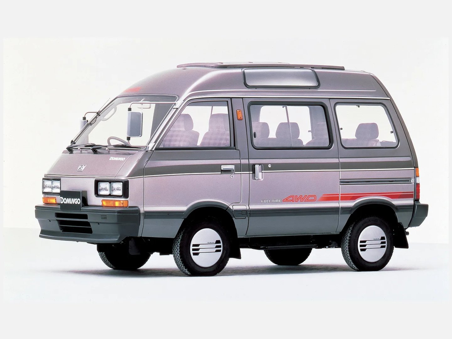 Subaru_Domingo_1_generation__Microvan__1.jpg