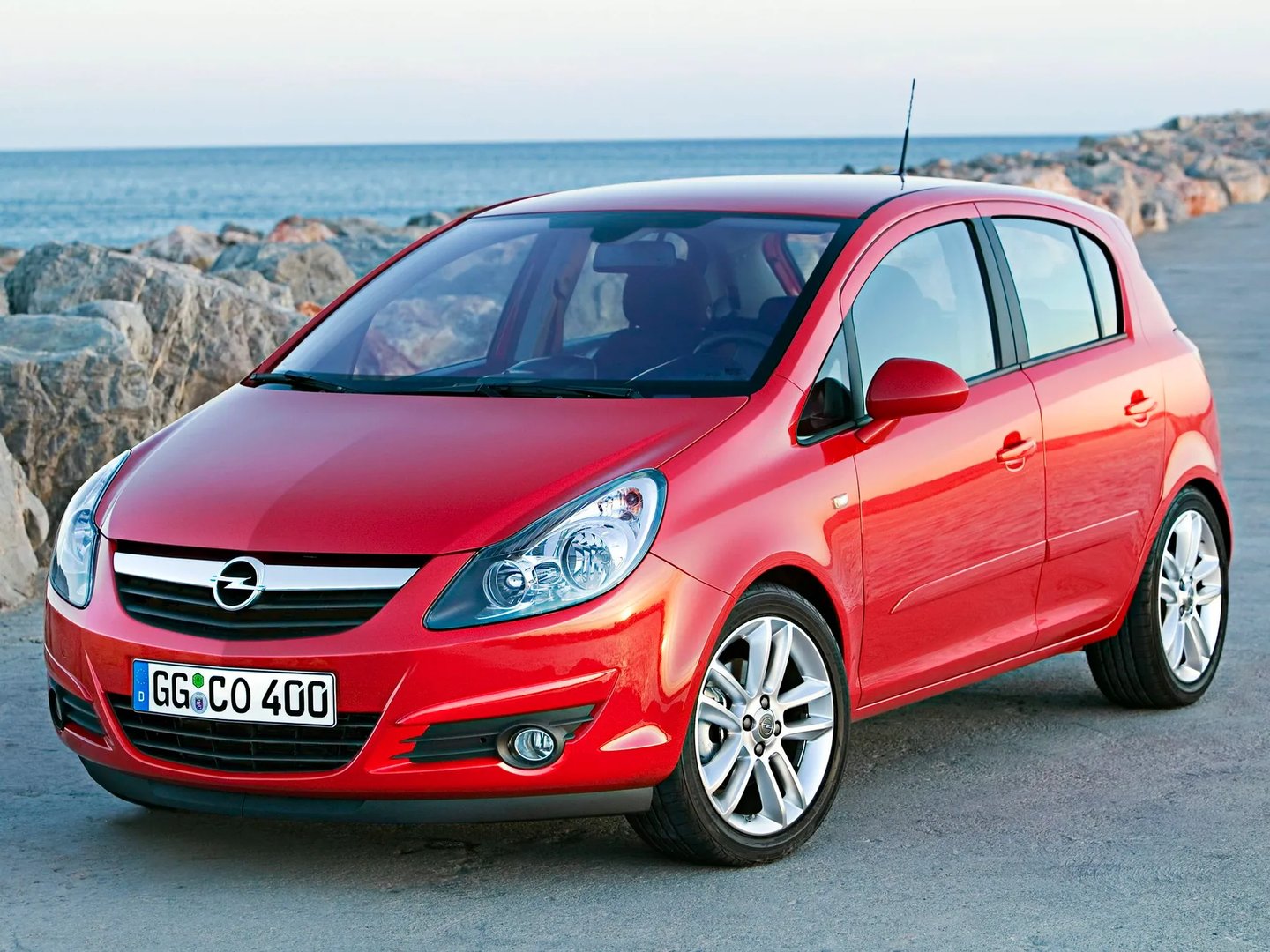 Opel_Corsa_4_generation__Mini_5-doors__3.jpg