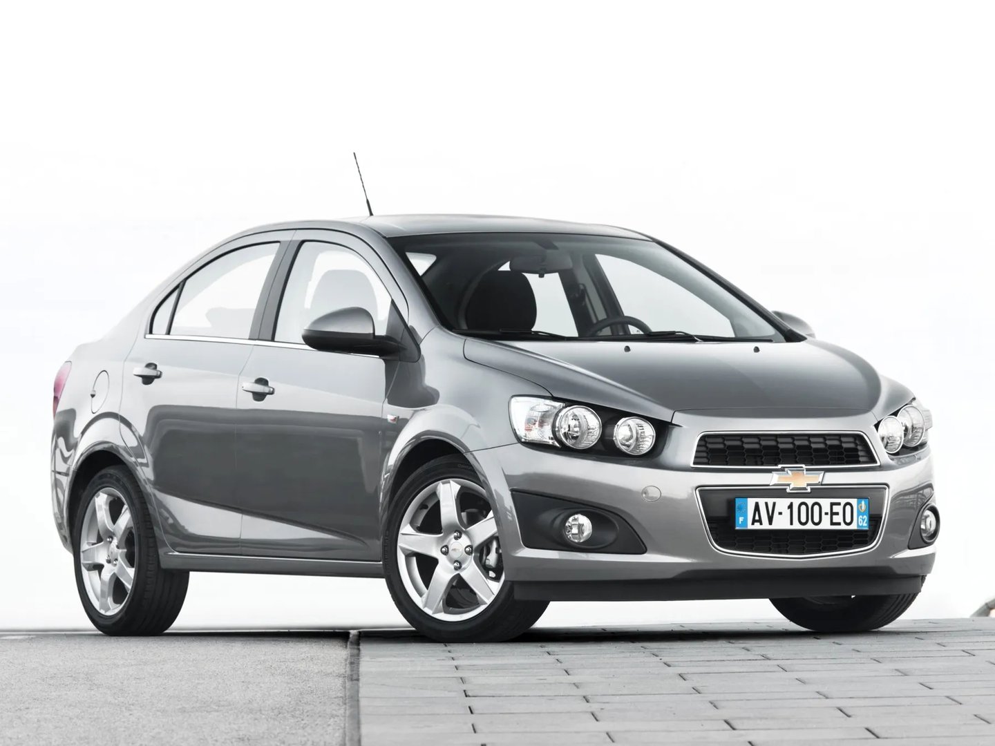 Chevrolet_Aveo_2_generation__Sedan__5.jpg