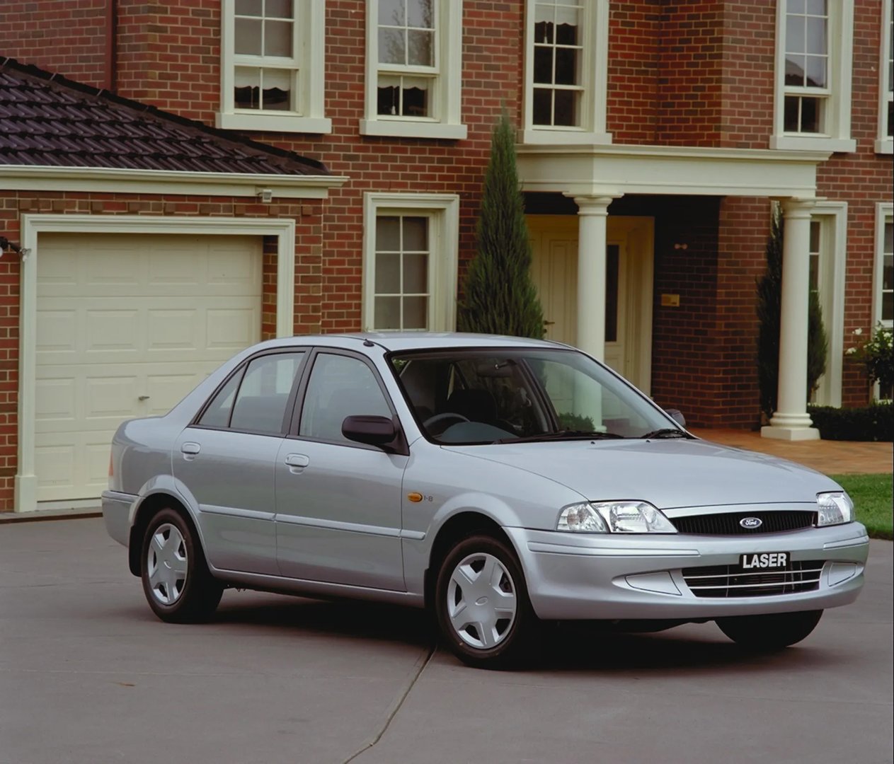 —  Sedan