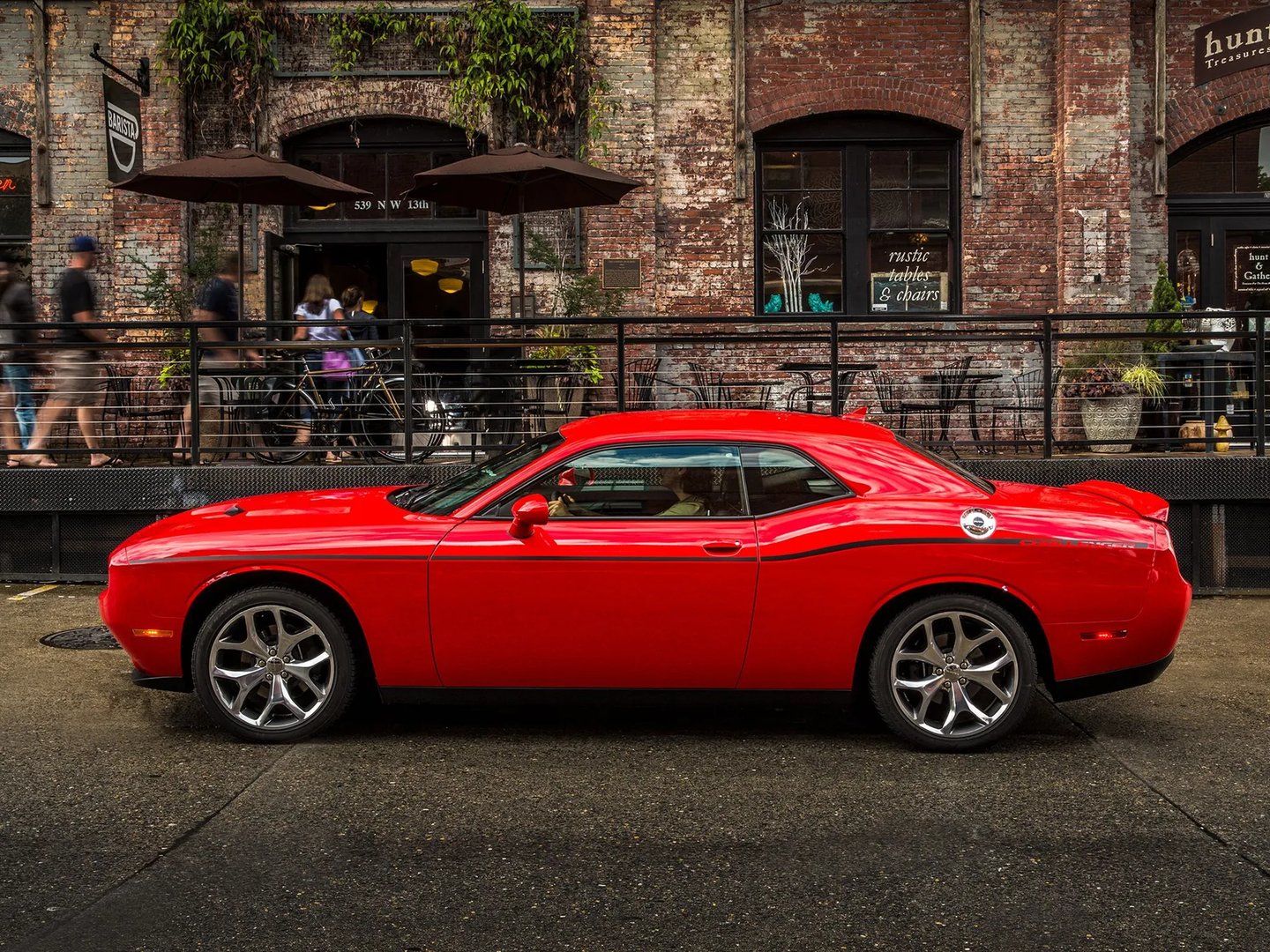 Dodge_Challenger_3_generation_restyling_2__Coupe__9.jpg