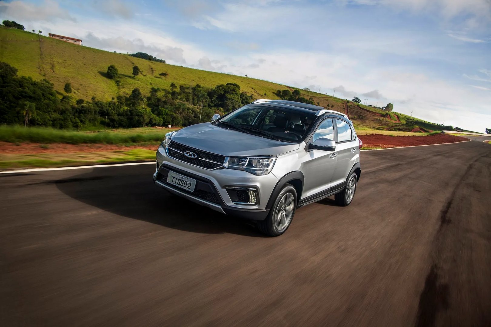 Chery_Tiggo_2_1_generation__SUV_5-doors__10.jpg