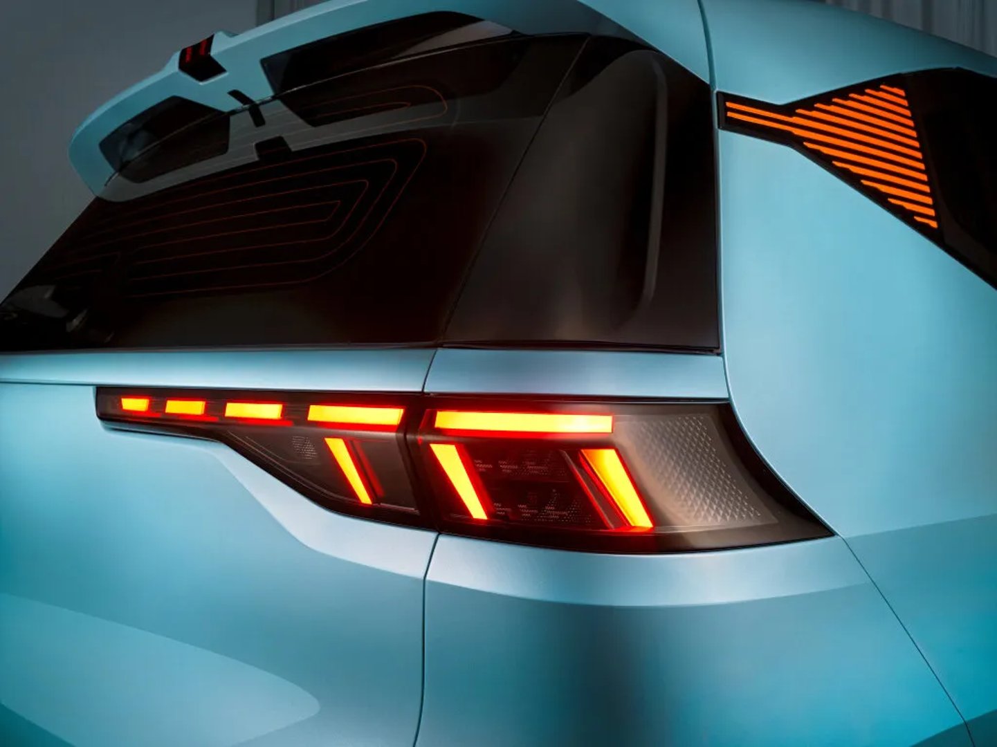 aion_Y_1_generation__Hatchback_5-door__8.jpg