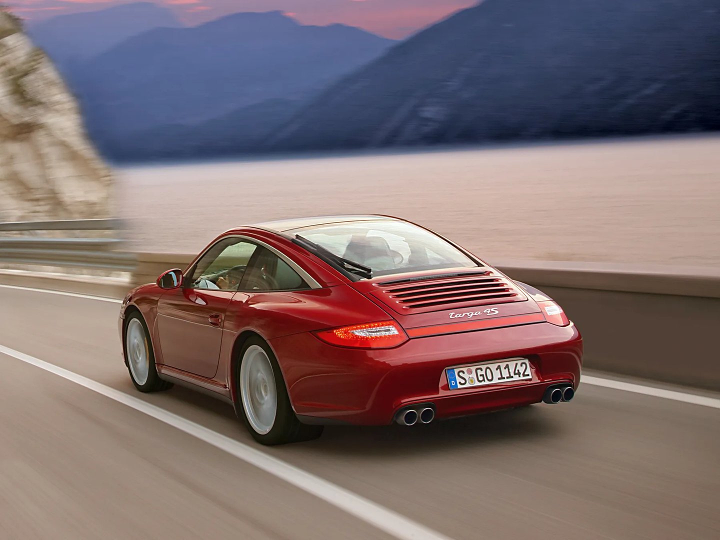 Porsche_911_6_generation_restyling__Targa__9.jpg