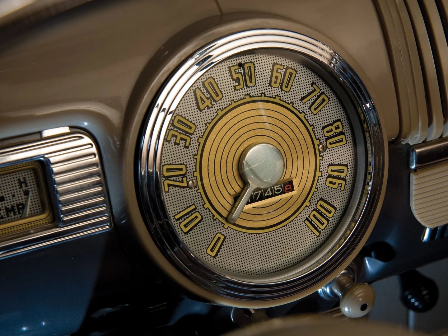 Ford_V8_3_generation__Sedan_2-doors__10.jpg