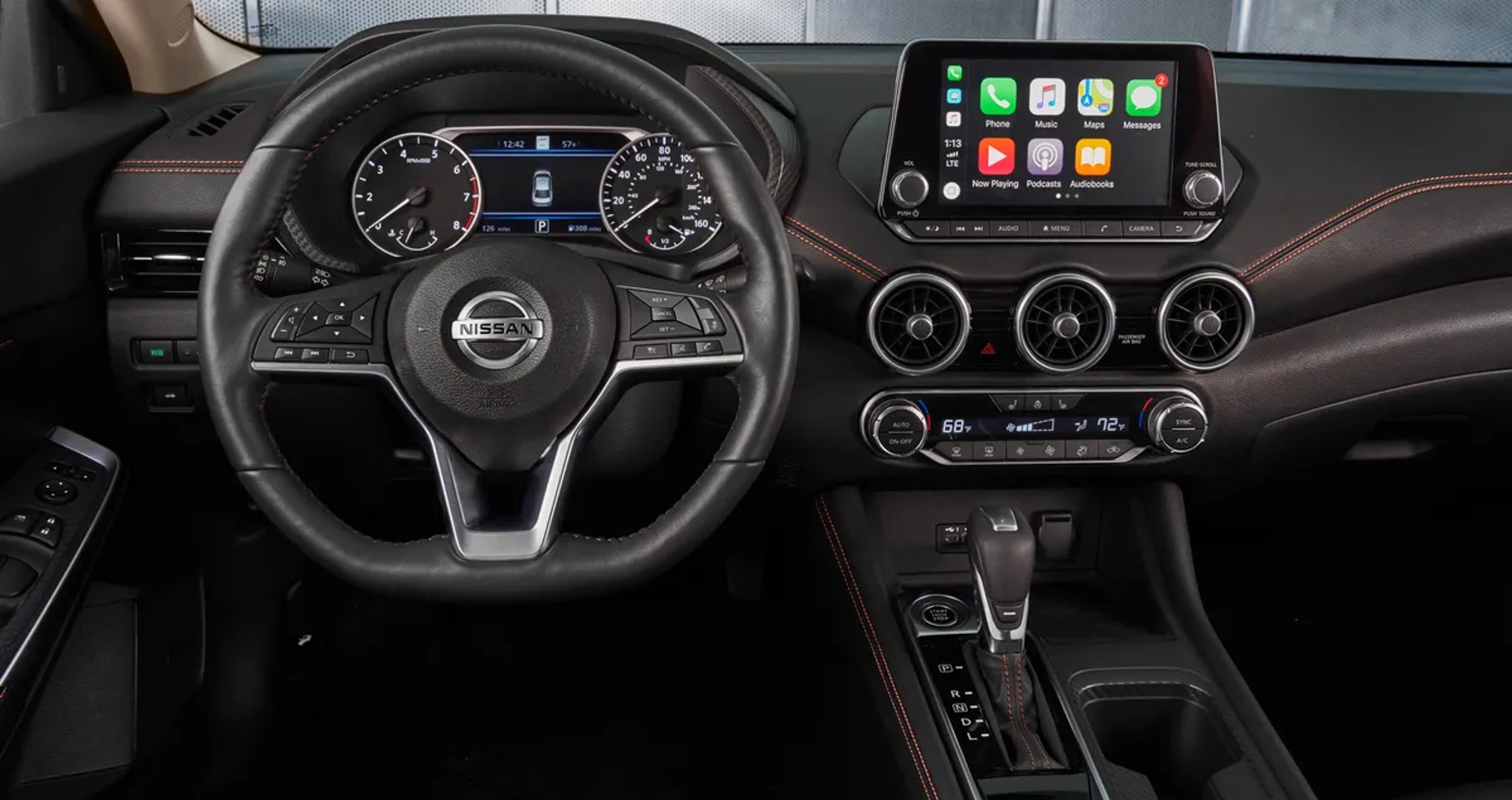 Nissan_Sentra_8_generation__Sedan__8.jpg