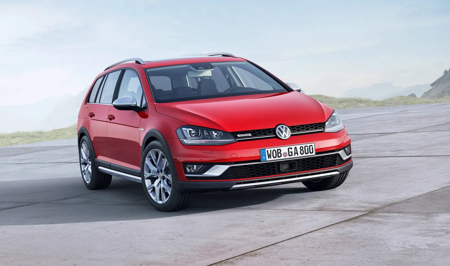 Volkswagen_Golf_Alltrack_7_generation__Estate_5-door__10.jpg