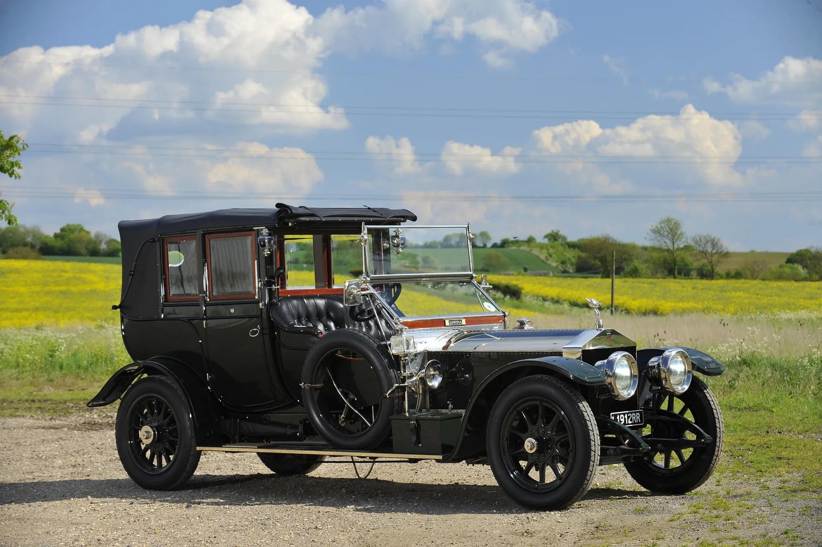 Rolls-Royce_Silver_Ghost_1_generation__Cabrio__2.jpg